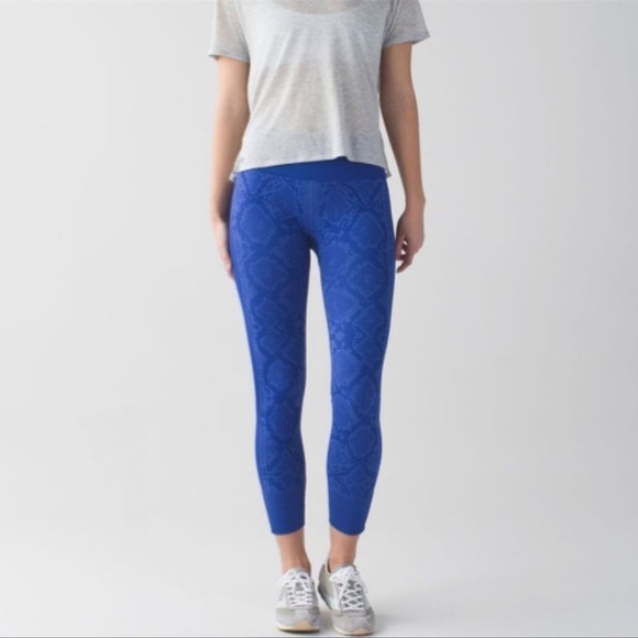 Lululemon Seamless Heathered Sapphire Blue Ebb to Street Pant Size 6 - Picture 1 of 4